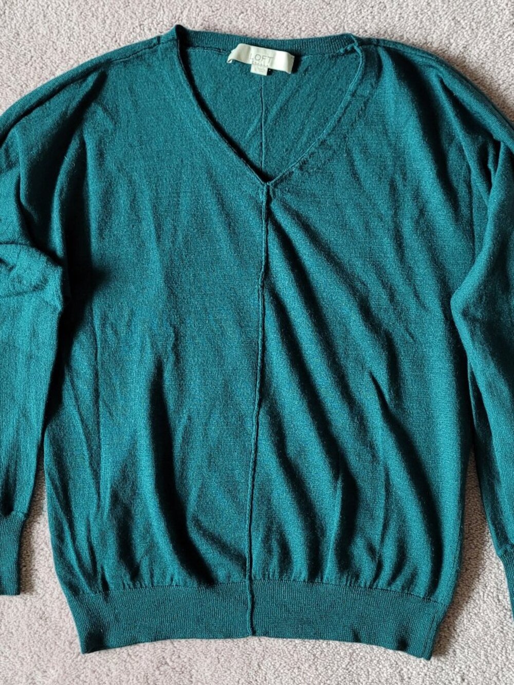 LOFT Fine Gauge V-Neck Sweater Wool Blend Knit Dolman Sleeve Green Size Small